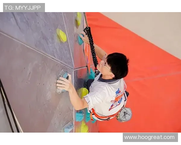 城市马拉松赛事回顾：上海攀岩队展现卓越团队协作精神与拼搏精神