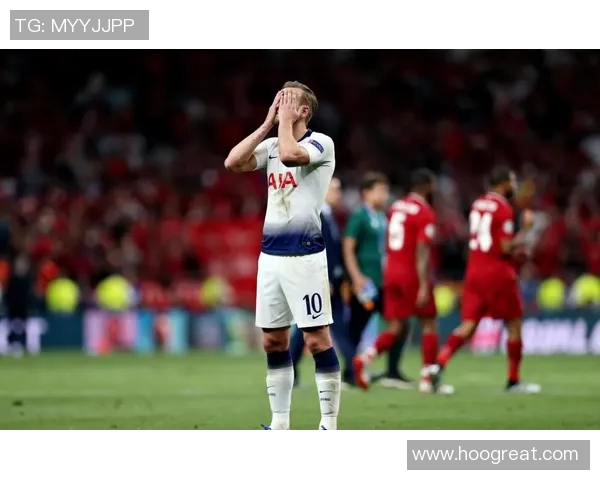 中国现役足球明星风采展现与未来发展前景分析